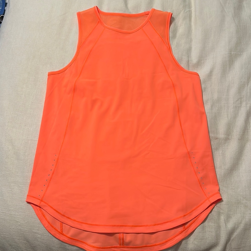 Lululemon full length sculpt tank